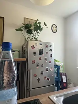 Off  Melonenmandy online show from 09.17.25