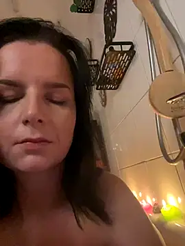 Off  Melonenmandy online show from 11.23.25