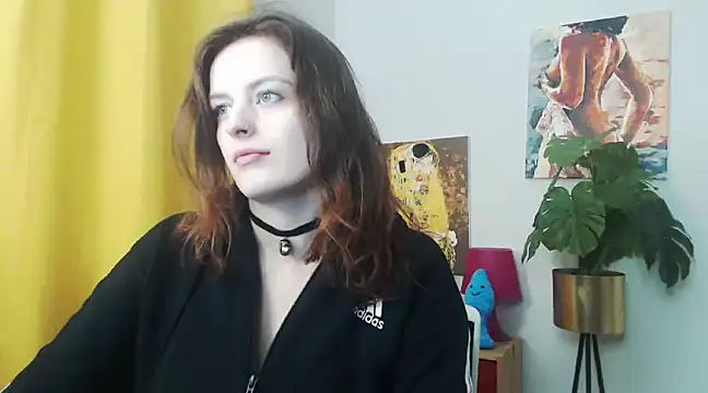 juicyNadine online show from 01.06.25