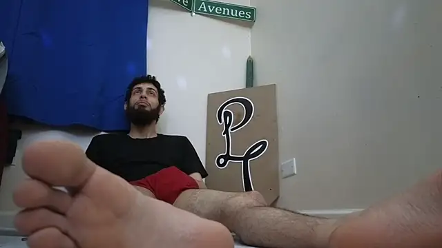 Snapshot of pantslesstraveler_plt chatting on 02.09.25 pantslesstraveler plt online show from 02.09.25