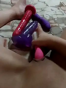 Snapshot of lizzy_kissy666 chatting on 01.05.25 lizzy kissy666 online show from 01.05.25