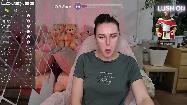 Bella  Swoon online show from 09.27.25