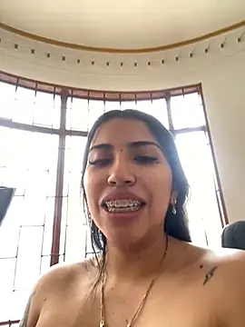 SaritaHot 69 online show from 12.28.24