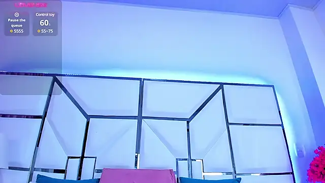 Snapshot of RileySweett chatting on 01.23.25 RileySweett online show from 01.23.25