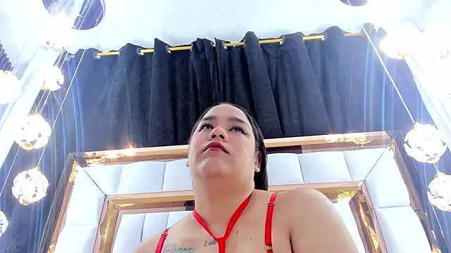 Snapshot of RileySweett chatting on 09.26.25 RileySweett online show from 09.26.25