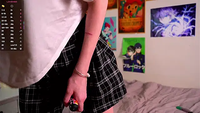 Snapshot of DarkNun chatting on 09.25.25 DarkNun online show from 09.25.25