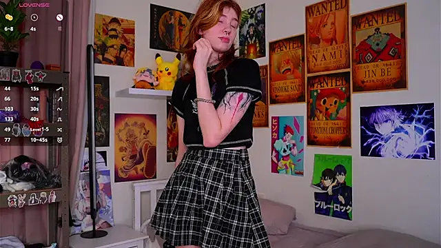 Snapshot of DarkNun chatting on 10.07.25 DarkNun online show from 10.07.25