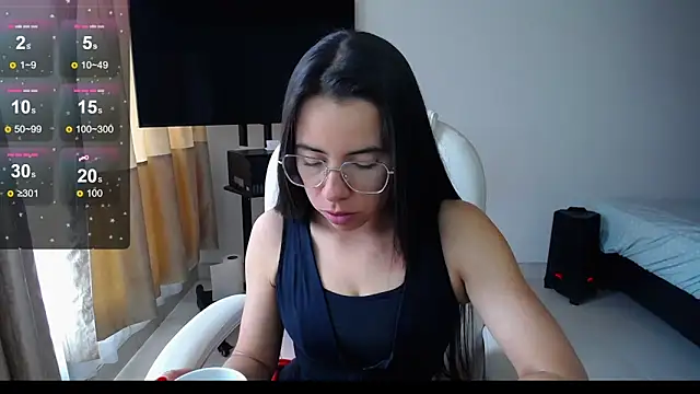 Snapshot of Mariam_Gomezxxx chatting on 01.28.25 Mariam Gomezxxx online show from 01.28.25