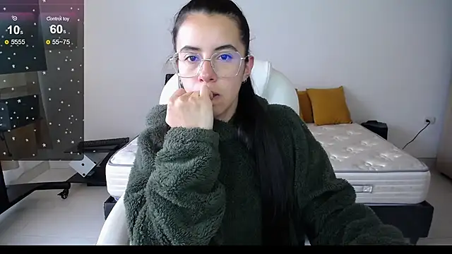 Snapshot of Mariam_Gomezxxx chatting on 03.17.25 Mariam Gomezxxx online show from 03.17.25