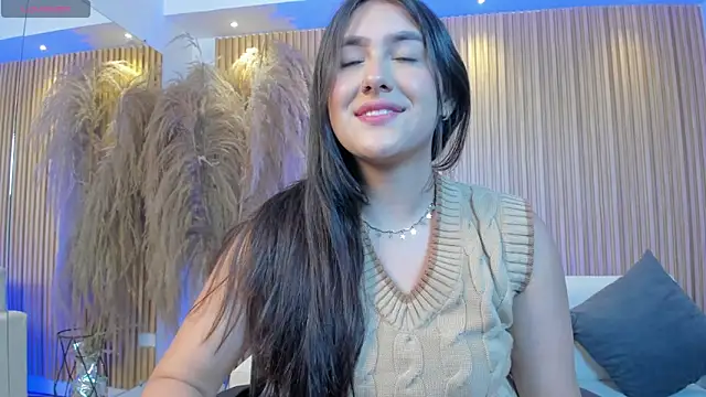 Snapshot of paulina_sweett_ chatting on 03.19.25 paulina sweett online show from 03.19.25