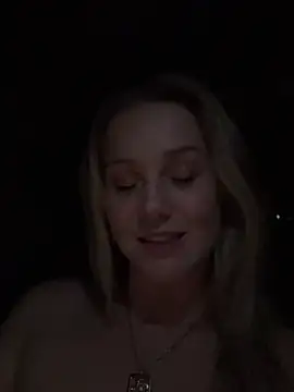 lexi luv online show from 02.22.25