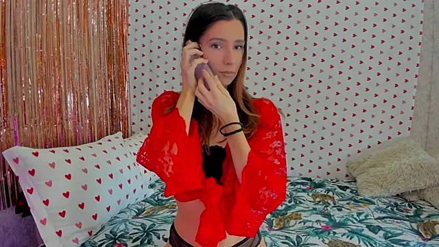 Snapshot of crystalnut chatting on 02.12.25 crystalnut online show from 02.12.25