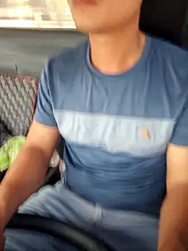 Snapshot of Vanilahirl chatting on 09.24.25 Vanilahirl online show from 09.24.25