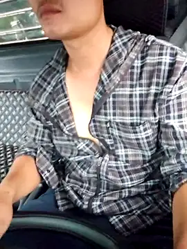 Snapshot of Vanilahirl chatting on 09.30.25 Vanilahirl online show from 09.30.25