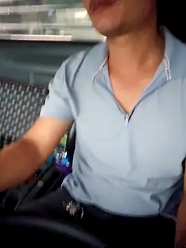 Snapshot of Vanilahirl chatting on 10.22.25 Vanilahirl online show from 10.22.25