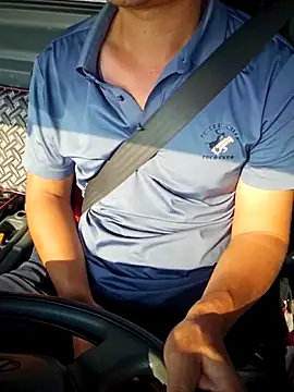 Snapshot of Vanilahirl chatting on 10.28.25 Vanilahirl online show from 10.28.25