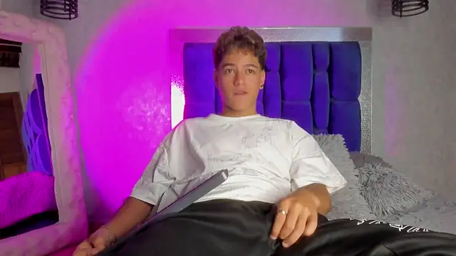 Levy Steve online show from 12.04.24