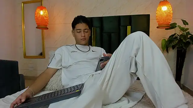 Levy Steve online show from 10.12.25