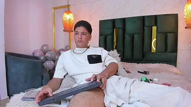 Levy Steve online show from 10.16.25