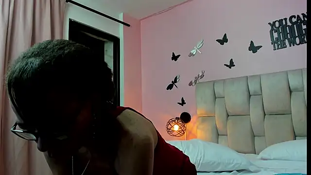 daniela xue online show from 01.18.25