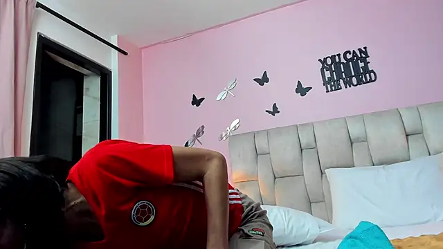 daniela xue online show from 01.23.25