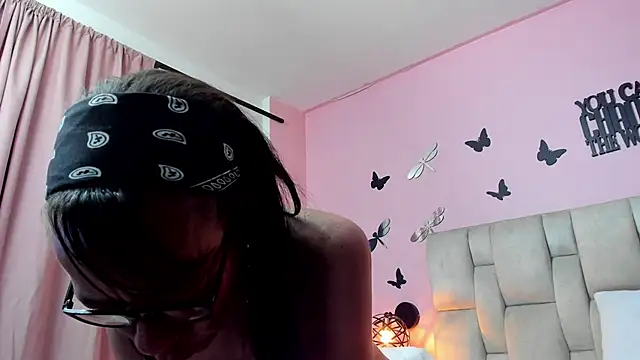 daniela xue online show from 01.24.25