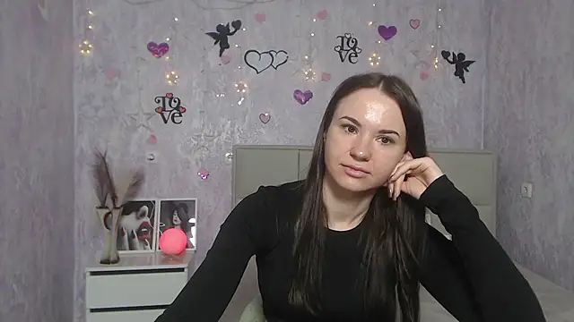 KaraCriegs online show from 03.09.25