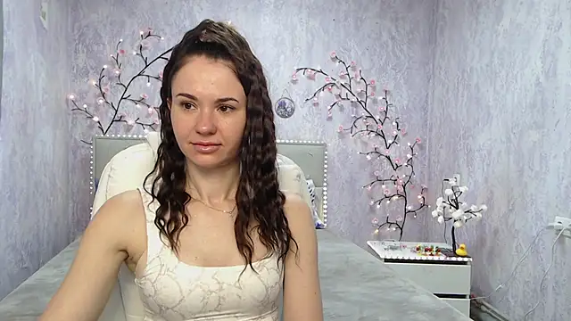 KaraCriegs online show from 05.16.26