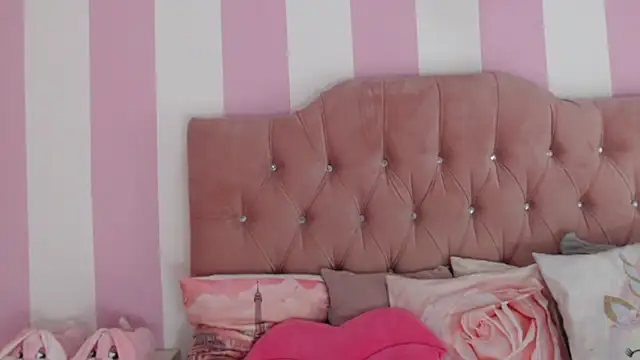 zaleya mateus online show from 04.13.26