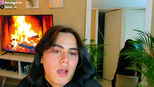 Liam Taylor online show from 09.30.25