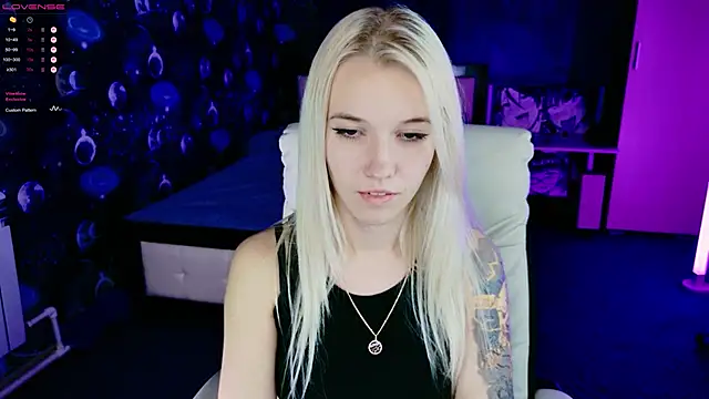 ShhhO O online show from 10.14.25