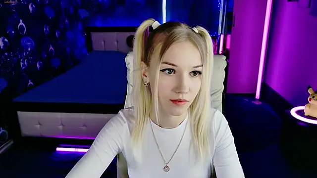 ShhhO O online show from 04.10.26