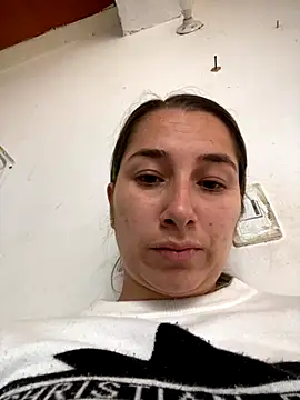 Iris love18 online show from 11.17.25