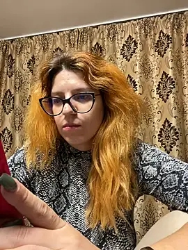 NadiraNoor online show from 01.26.25