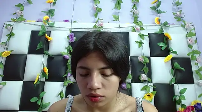 Snapshot of arianaa_tompsoon chatting on 01.29.25 arianaa tompsoon online show from 01.29.25