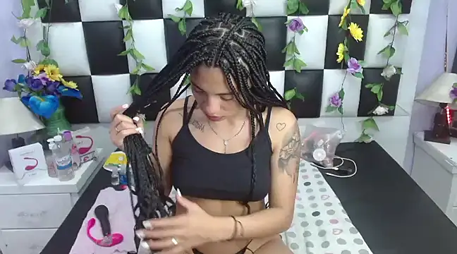 Snapshot of arianaa_tompsoon chatting on 03.23.25 arianaa tompsoon online show from 03.23.25