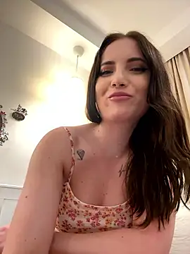 AvaGianna online show from 12.06.24