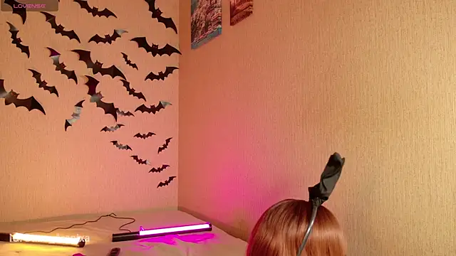 Snapshot of DanArant chatting on 10.30.25 DanArant online show from 10.30.25