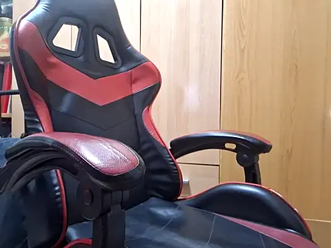 Javier bear online show from 02.15.25