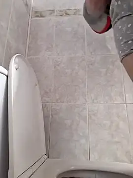 Javier bear online show from 02.21.25