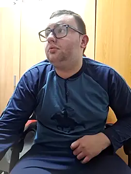 Javier bear online show from 03.19.25