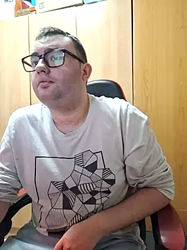 Javier bear online show from 04.03.26