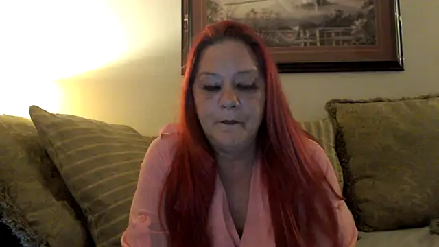 Snapshot of LexxiLeeds chatting on 10.12.25 LexxiLeeds online show from 10.12.25