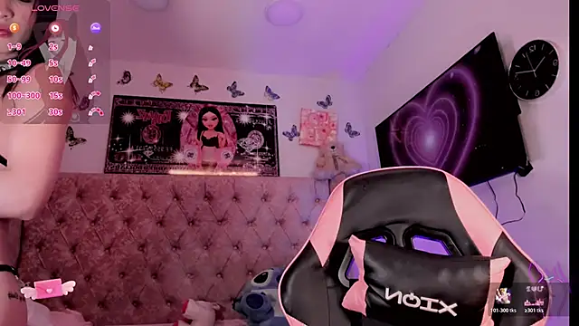 kimMaddiee online show from 04.19.26