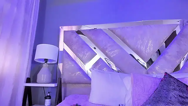 victoria cooper3 online show from 03.14.25