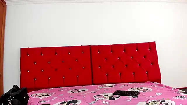 Snapshot of youlittle_perverts chatting on 09.16.25 youlittle perverts online show from 09.16.25