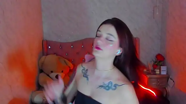 LiaHarryis online show from 01.30.25