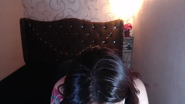 LiaHarryis online show from 02.27.25