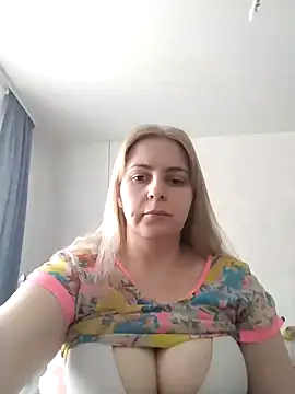 Lady nice cat online show from 01.28.25