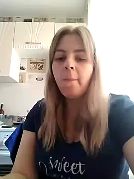 Lady nice cat online show from 02.04.25